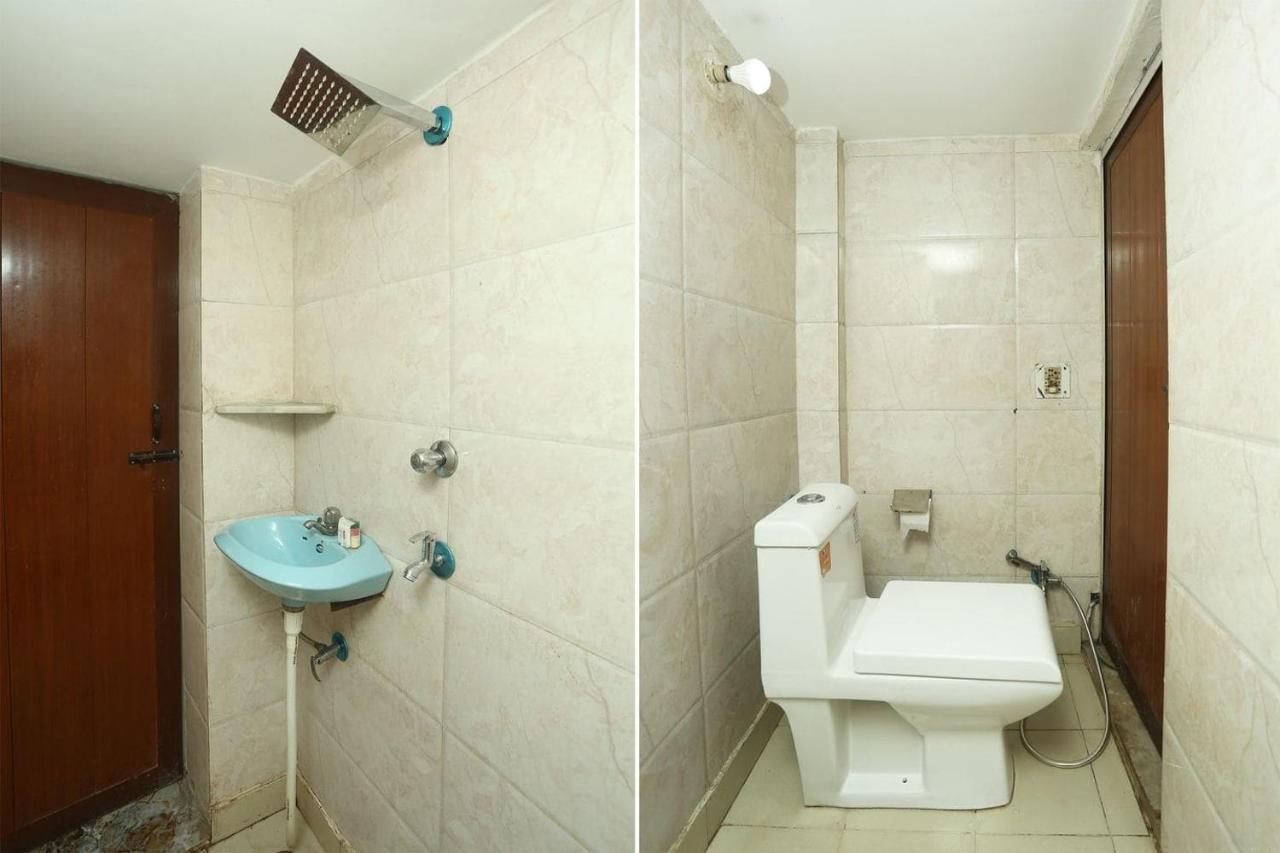 Osakataj Hotel Агра Екстериор снимка
