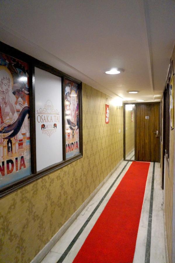 Osakataj Hotel Агра Екстериор снимка